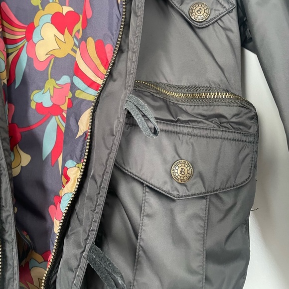 Burton Jacket - Size XS - Picture 5 of 8